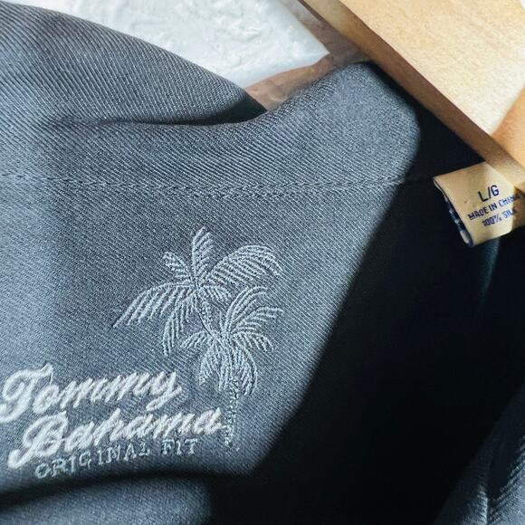 Tommy Bahama Silk Button Up Shirt Short Sleeve Black Casual Basic - L - Picture 4 of 4